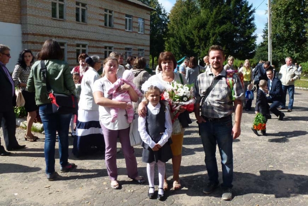 Людмила Васильевна Алёшина с семьёй