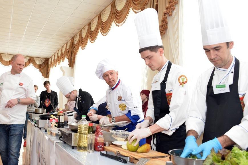 27 мая прошёл VI кулинарный фестиваль «Арзамасский гусь»