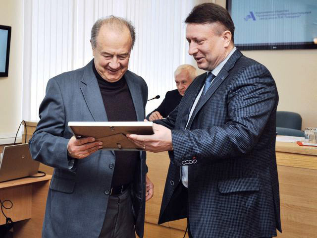 Анатолий Червяков и Олег Лавричев