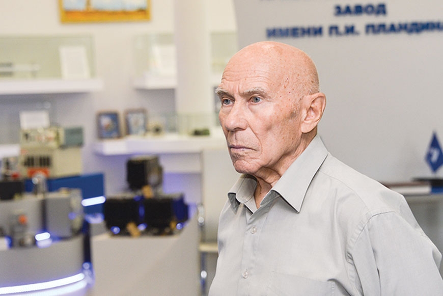 Владимир Булулуков в музее АПЗ