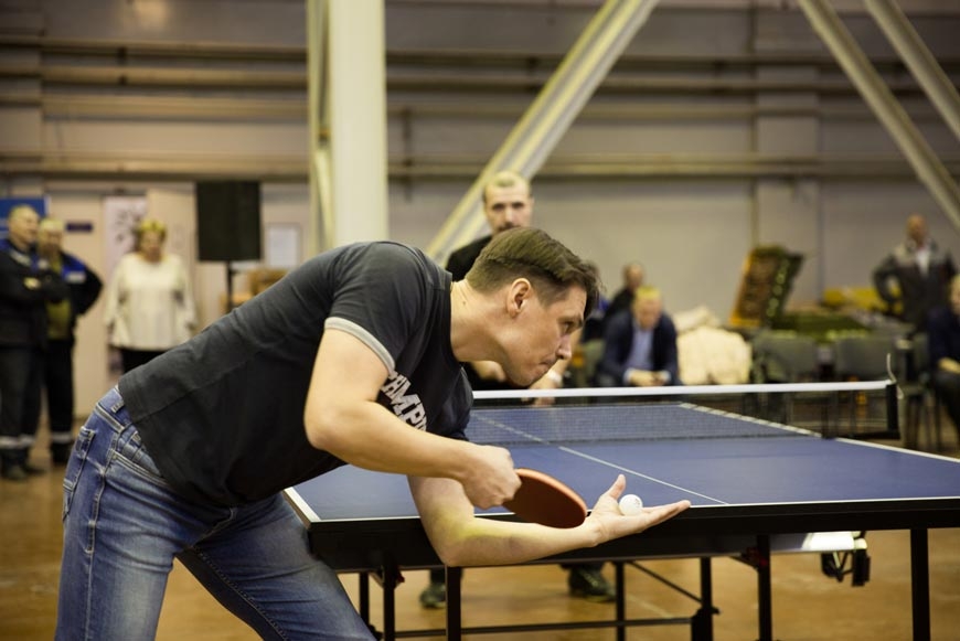 Матч за 1-е место во II турнире по настольному теннису: Геннадий Сергеев vs Евгений Афонченко. Ноябрь 2016 года