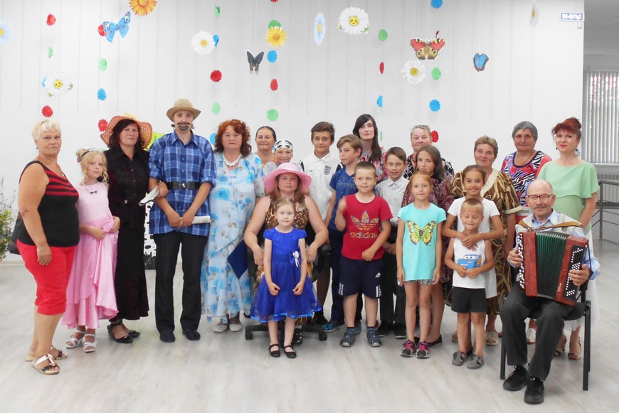 Празднование Дня России в Общественном центре села Хирино