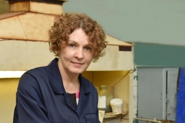 Ольга Юматова за работой. Автор фото: Елена Галкина