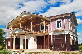 Общественный центр в селе Хирино