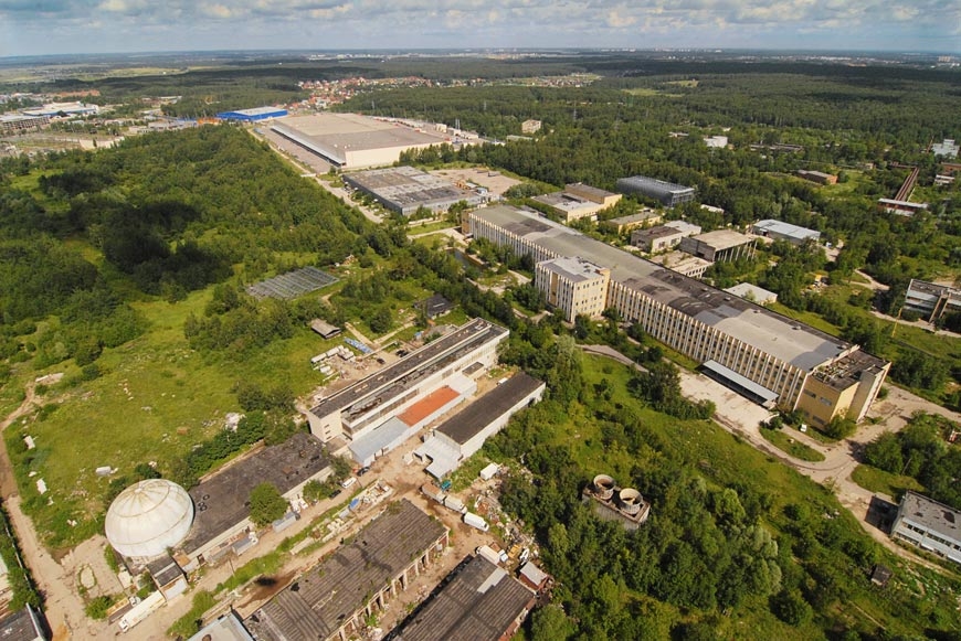 Производственно-складской комплекс в 2,5 км от МКАД, расположенный на охраняемой территории г. Химки. Фото: soor.ru