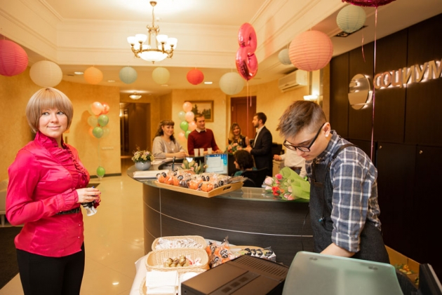 В московском офисе холдинга «Социум» отметили Международный женский день