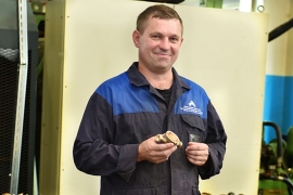 А. Лёзин - лучший по качеству за июнь