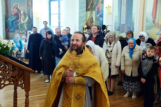 9 июля епископ Силуан совершил Литургию в селе Хирино
