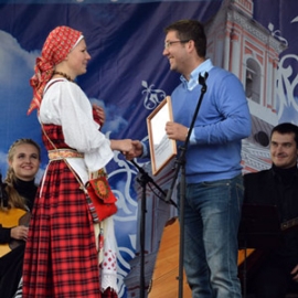 Фольклорный ансамбль «Светлица», руководитель Светлана Константиновна Кашанина. 2015 год