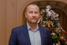 Андрей Капустин на новогоднем вечере, который ежегодно устраивает для друзей бенефициар холдинга «Социум» Игорь Ашурбейли