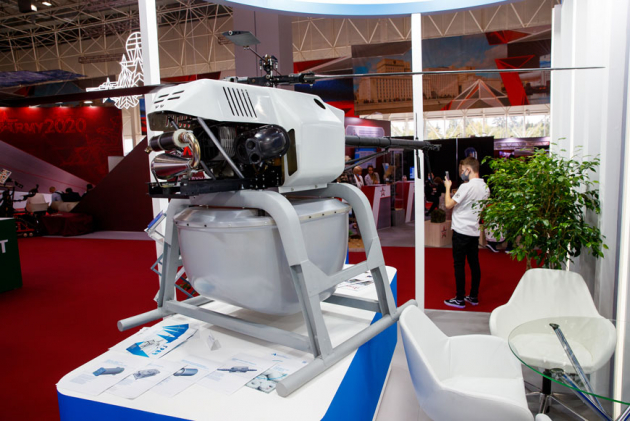 Летный макет беспилотного летательного аппарата вертолетного типа «Грач»