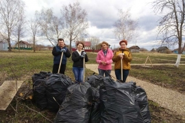 Сотрудники «СОЦИУМ-ПОСЕЛЕНИЙ» на субботнике