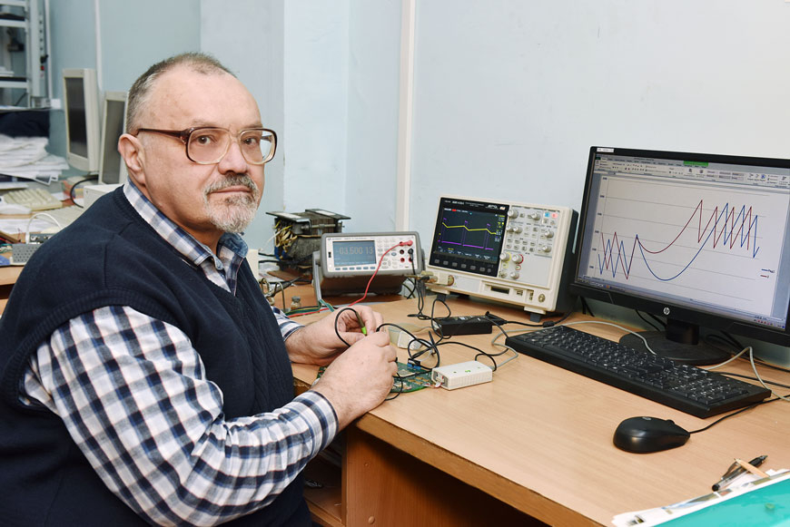 Валерий Добрынин, инженер-электроник ОГК СП. Фото Елены Галкиной