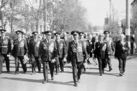 Колонна ветеранов