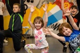 Занятия в продюсерском центре «Юный артист»