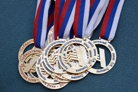 Медали конкурса «Золотые руки» на АПЗ