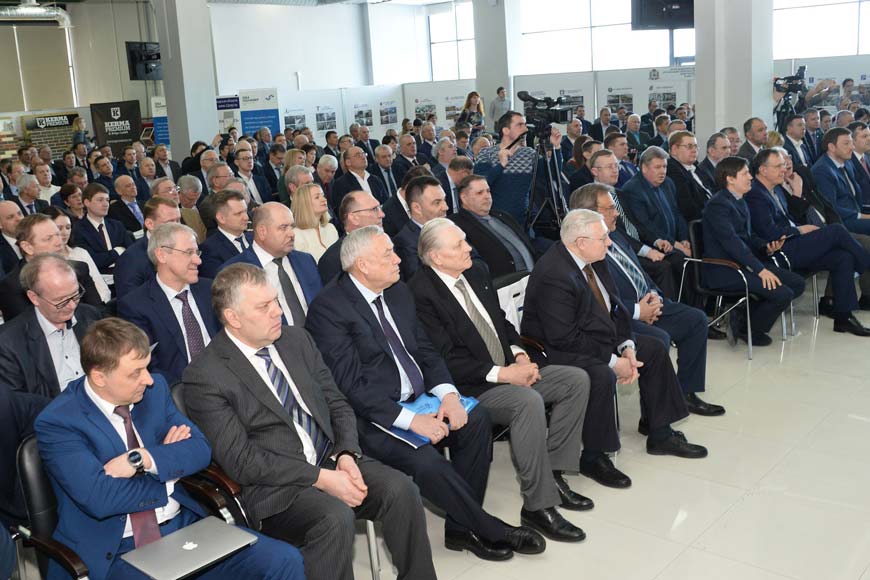 АО «Арзамасский приборостроительный завод имени П.И. Пландина» награждено почётным штандартом губернатора Нижегородской области 