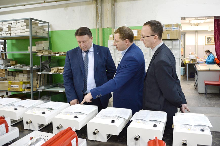 Генеральный директор АО «АПЗ» Олег Лавричев с рабочим визитом посетил производственный департамент в Рязани