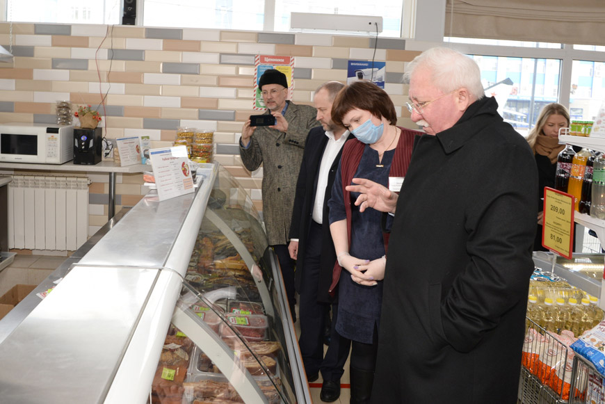 Визит Игоря Ашурбейли в магазин «Хиринские продукты». Март 2021 год