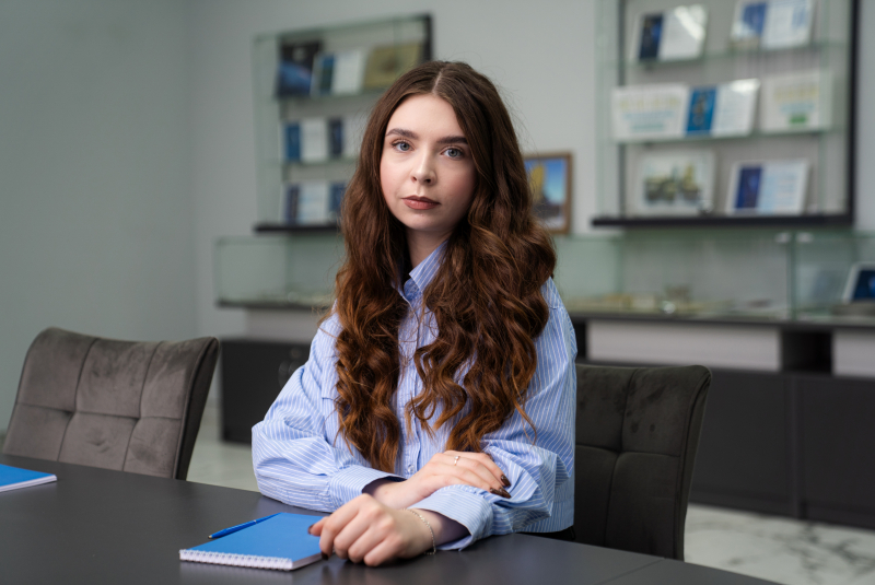 Кристина Полякова. Зеленоградское предприятие