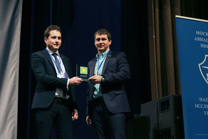Андрей Гуськов и Владимир Сухоруков на конкурсе «Молодёжь и будущее авиации и космонавтики»