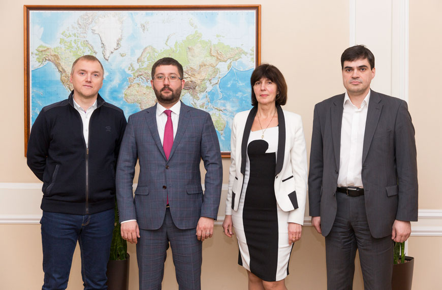 Члены правления: Андрей Данько, Руслан Ашурбейли, Софья Иванова, Владимир Балашов