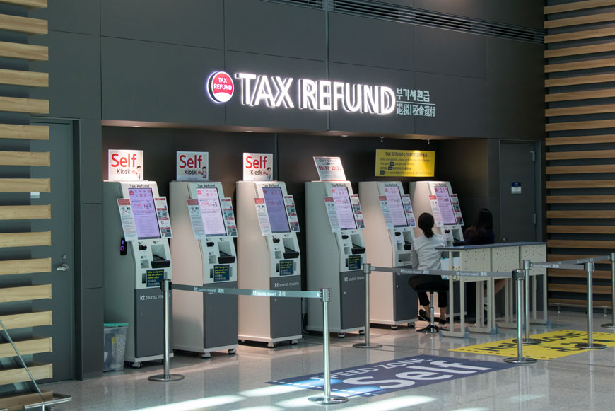 Сеул, Южная Корея, стенд возврат налога в терминале 2 международного аэропорта Инчхон. Фото: depositphotos.com