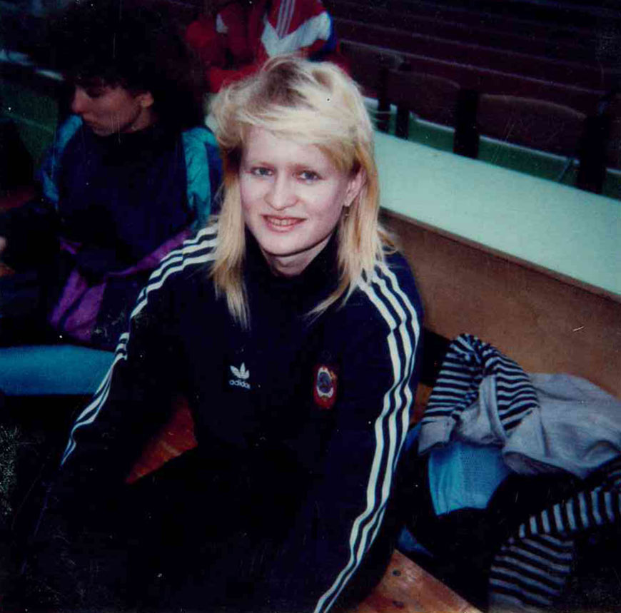 I Чемпионат мира по легкой атлетике в Хельсинки в 1983 г. Марина Харламова - бронзовый призёр в эстафете 4Х400 м.