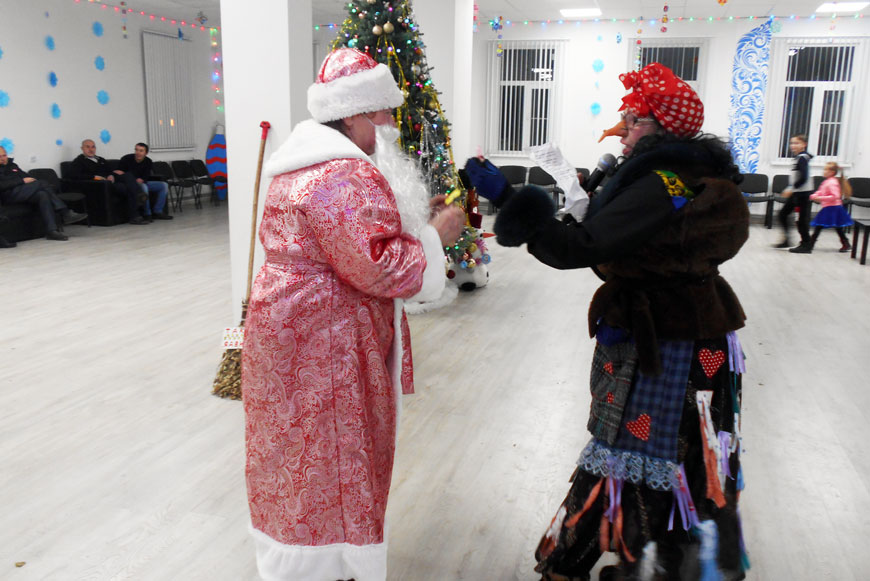 Празднование нового года в Общественном центре села Хирино