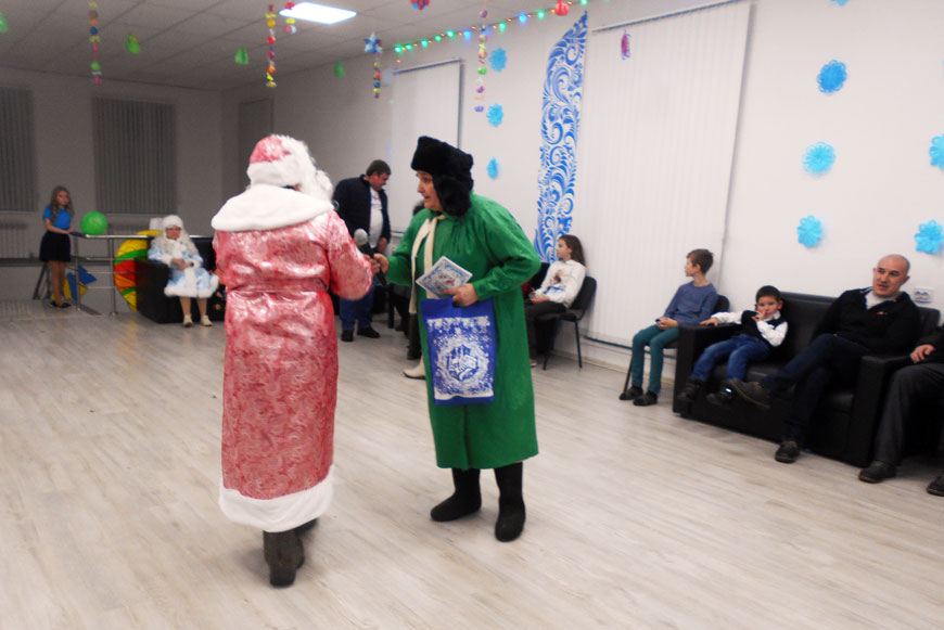 Празднование нового года в Общественном центре села Хирино