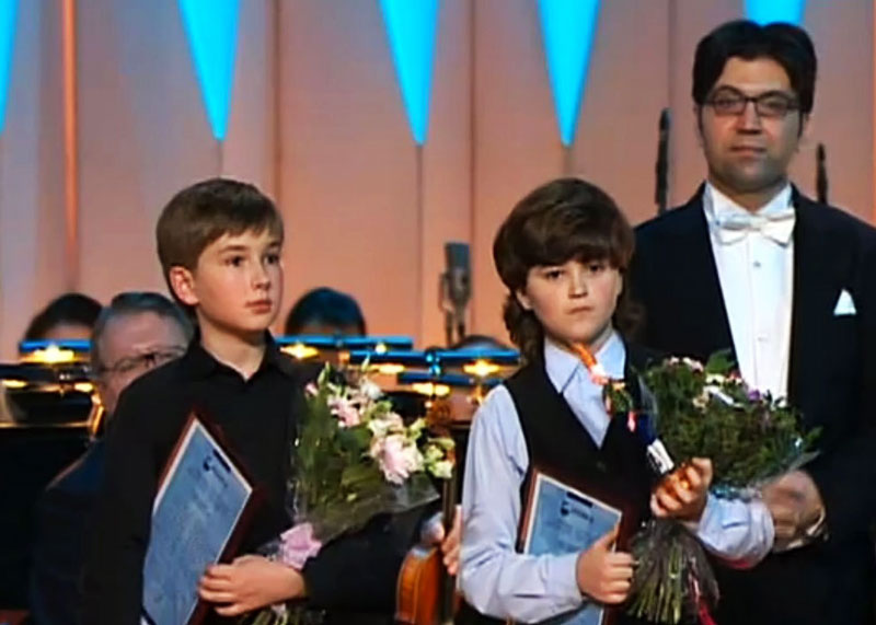 Юные музыканты с дипломами ГК «Социум»